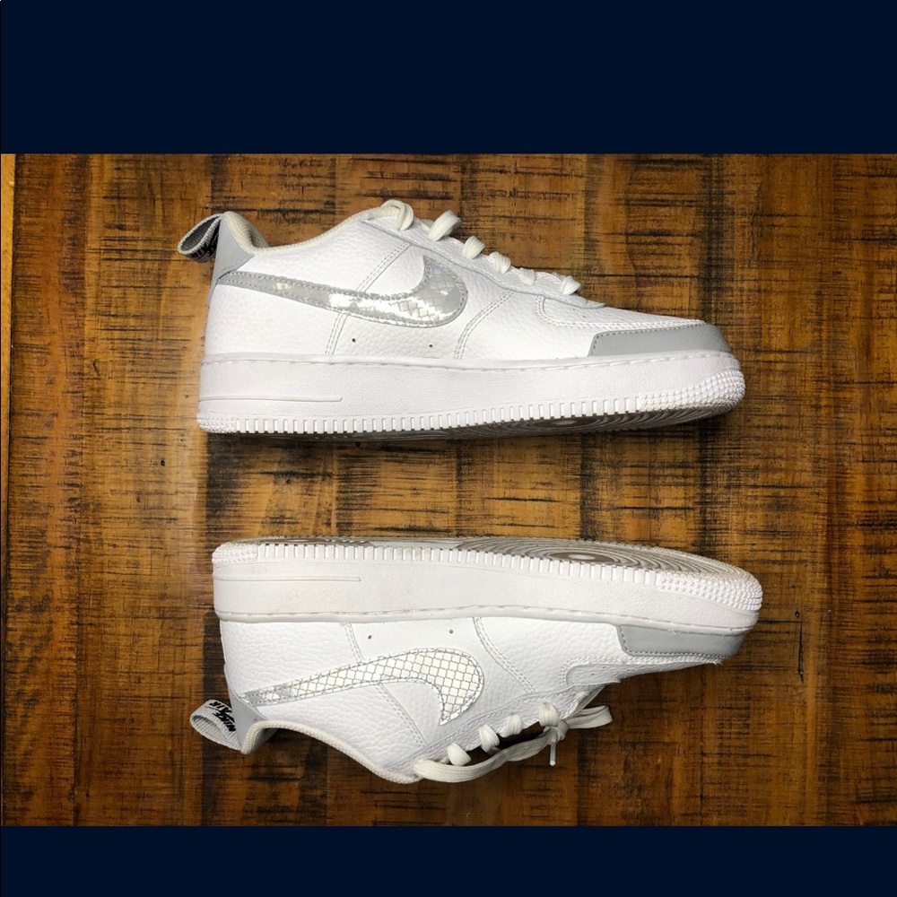 Nike Air Force 1’ 07 LV8 2 Under Construction - Picture 3 of 3